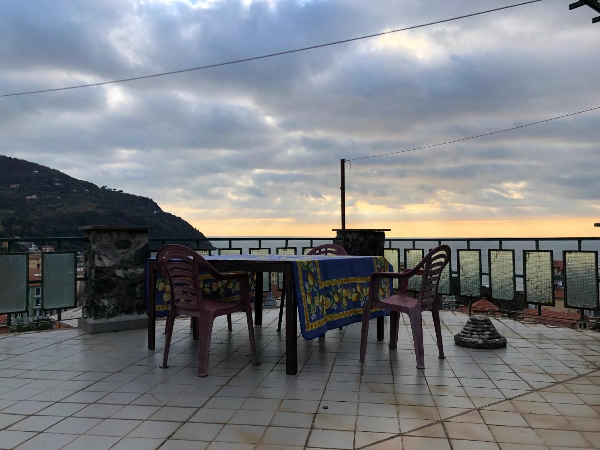 Appartamento Al Castelletto Levanto Buitenkant foto